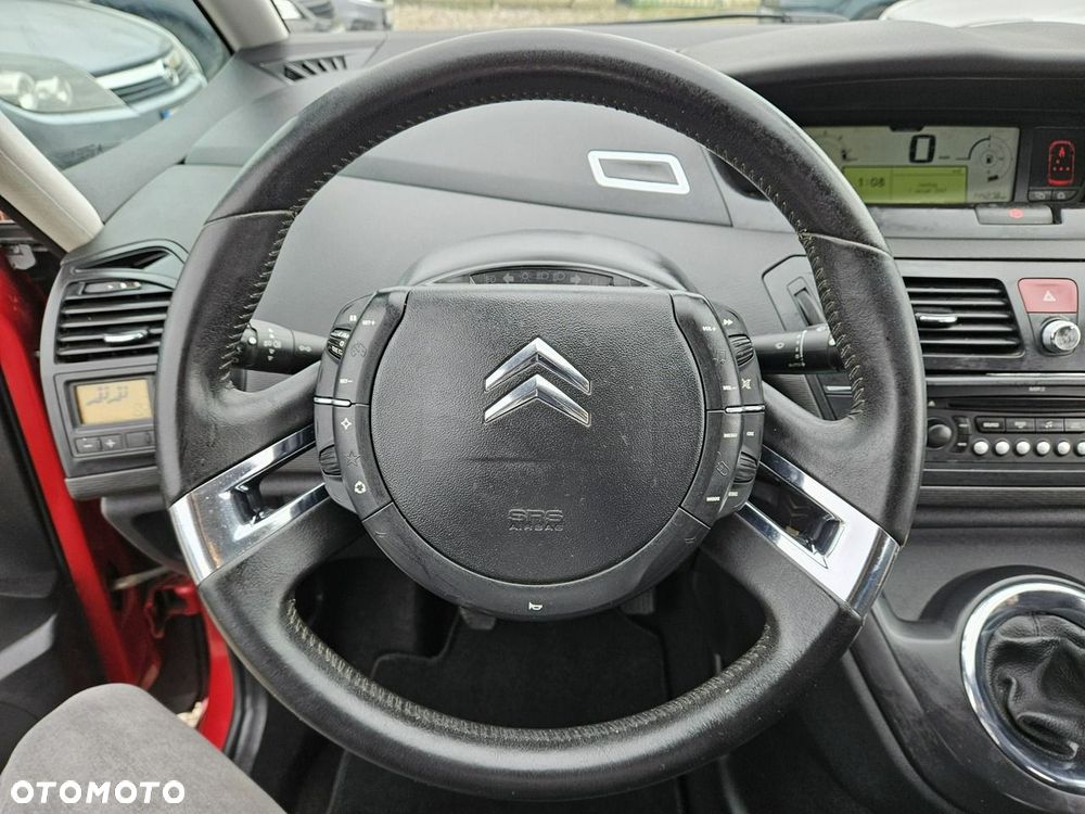 Citroën C4 Picasso - 16
