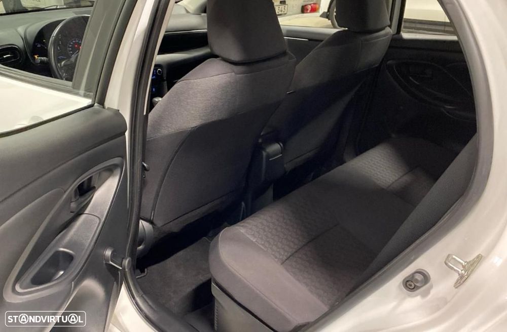 Toyota Yaris 1.5 HDF Comfort - 6