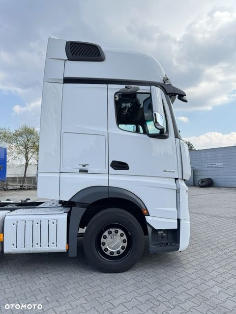 Mercedes-Benz Actros - 5