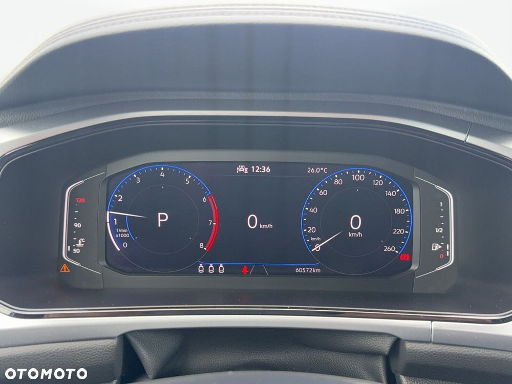 Volkswagen T-Roc - 14