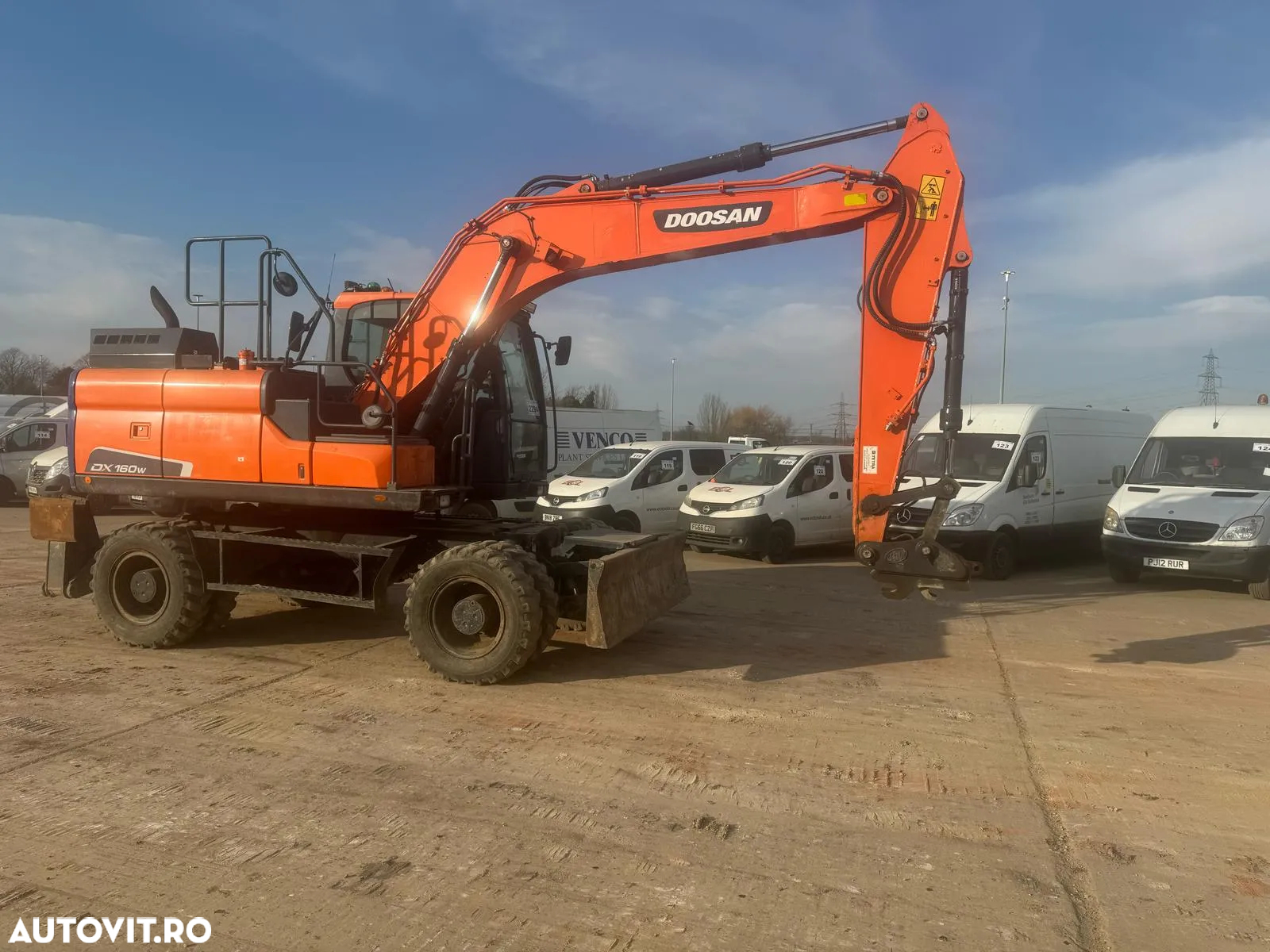 Doosan DX 160 W Excavator pe roți - 5
