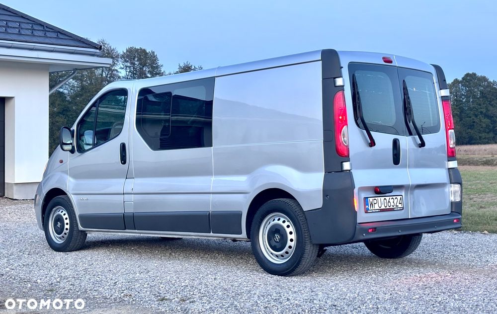 Opel Vivaro 2008 photo 4