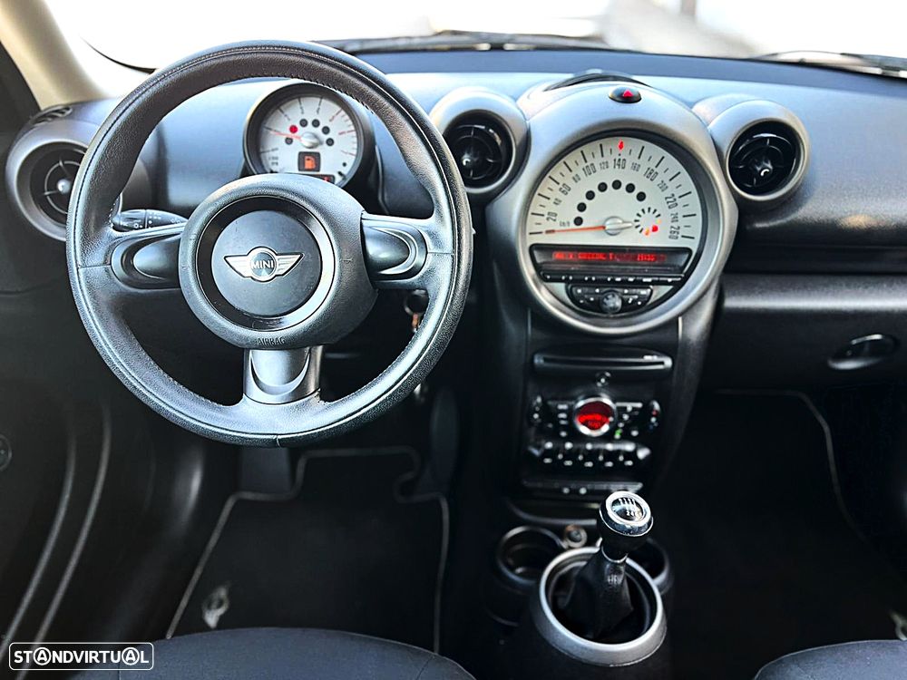 MINI Countryman One D - 7