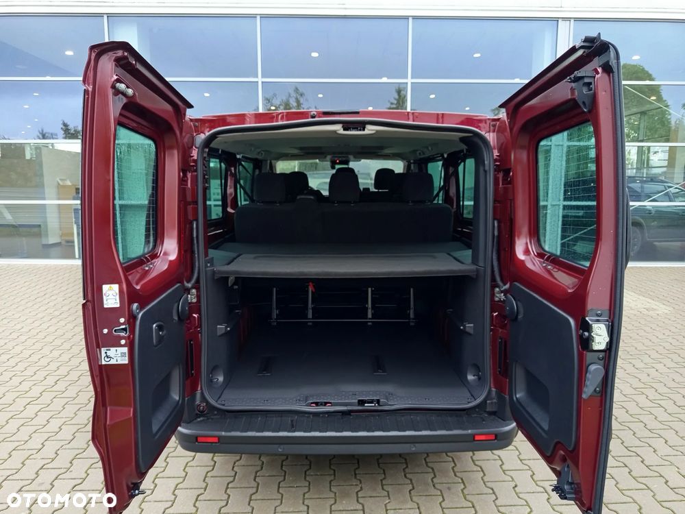 Renault Trafic - 21
