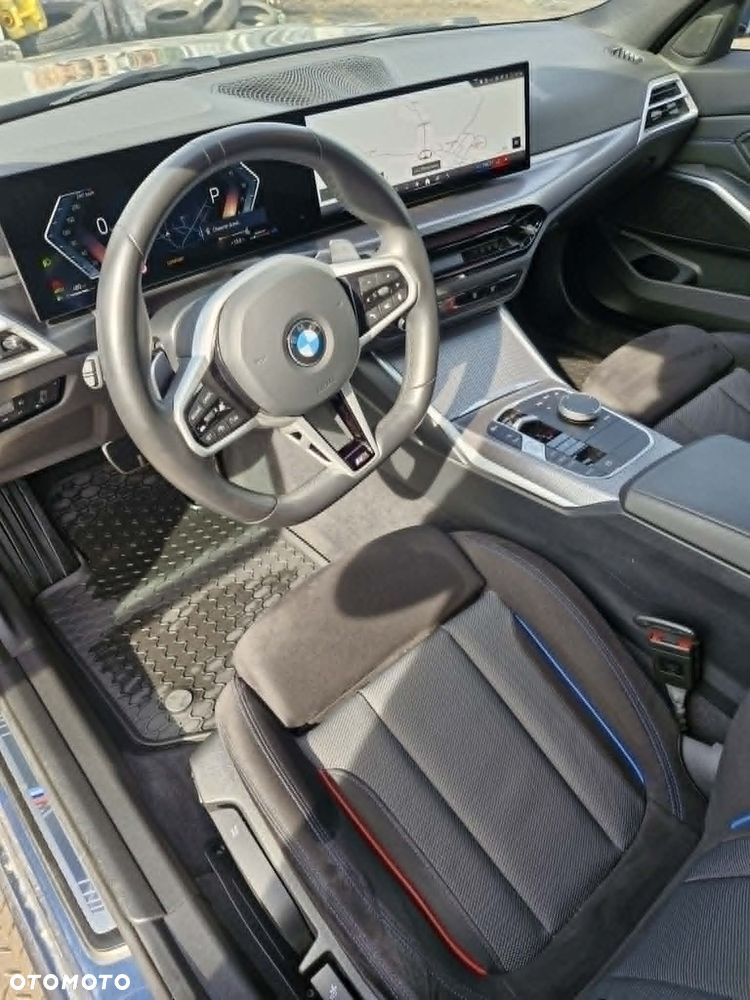 BMW Seria 3 330i xDrive M Sport sport - 2