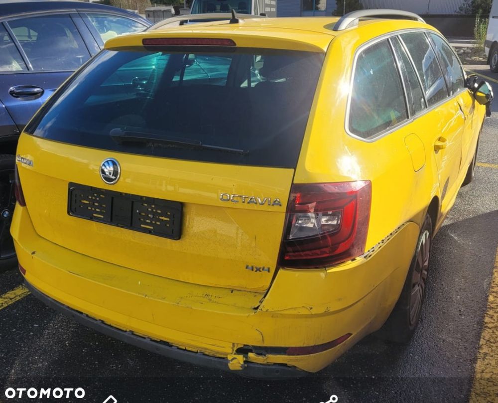 Skoda Octavia 2.0 TDI 4x4 Clever DSG - 9