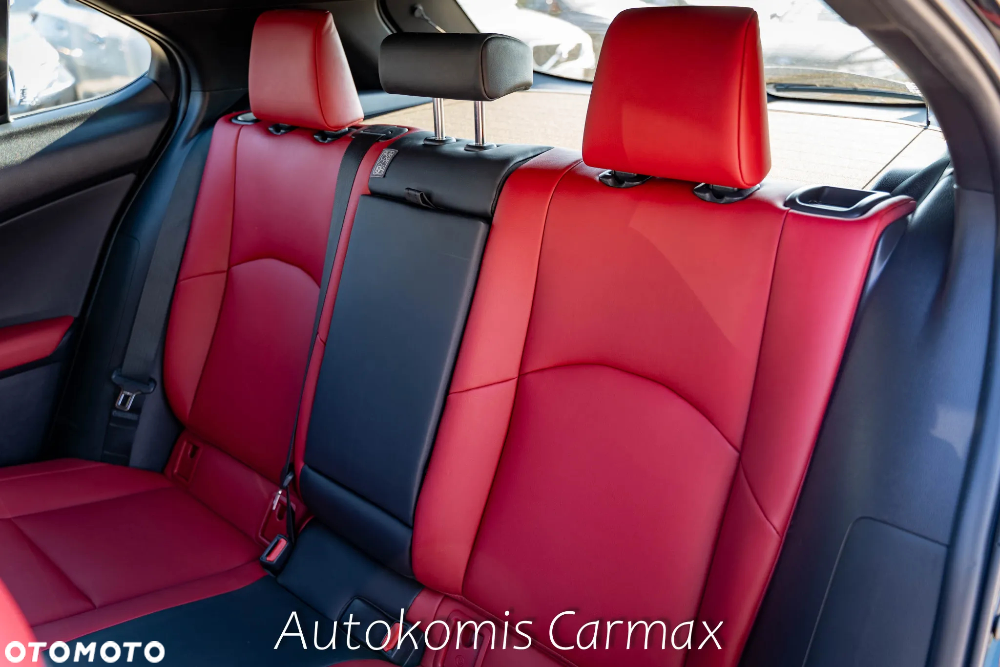 Lexus UX - 23
