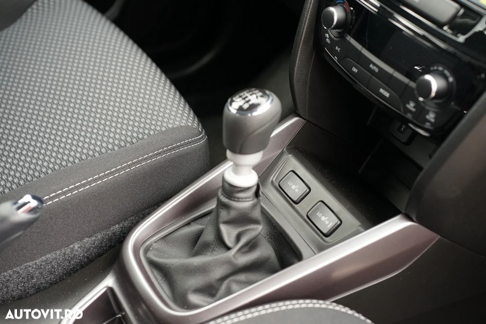 Suzuki Vitara 1.4 Boosterjet 6MT AllGrip MHEV Passion - 10