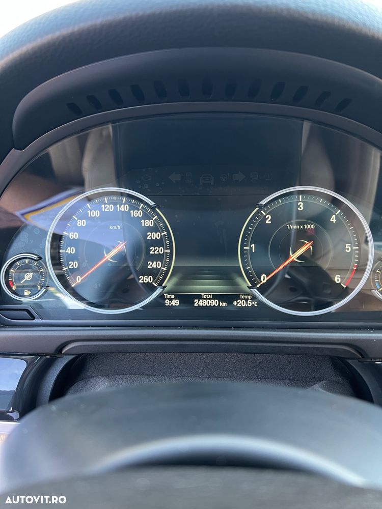 BMW Seria 5 520d Aut. Luxury Line - 20