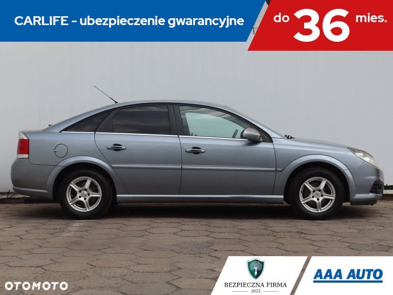 Opel Vectra - 8