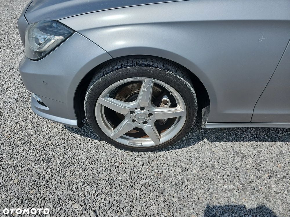Mercedes-Benz CLS - 9