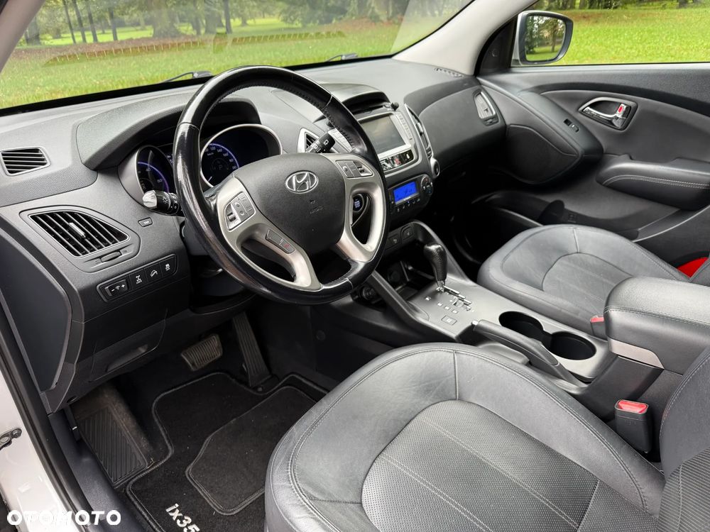 Hyundai ix35 2.0 CRDi 4WD Automatik Premium - 18