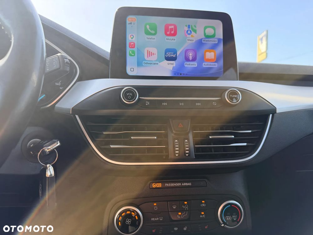 Ford Focus 1.5 EcoBlue Connected - 19