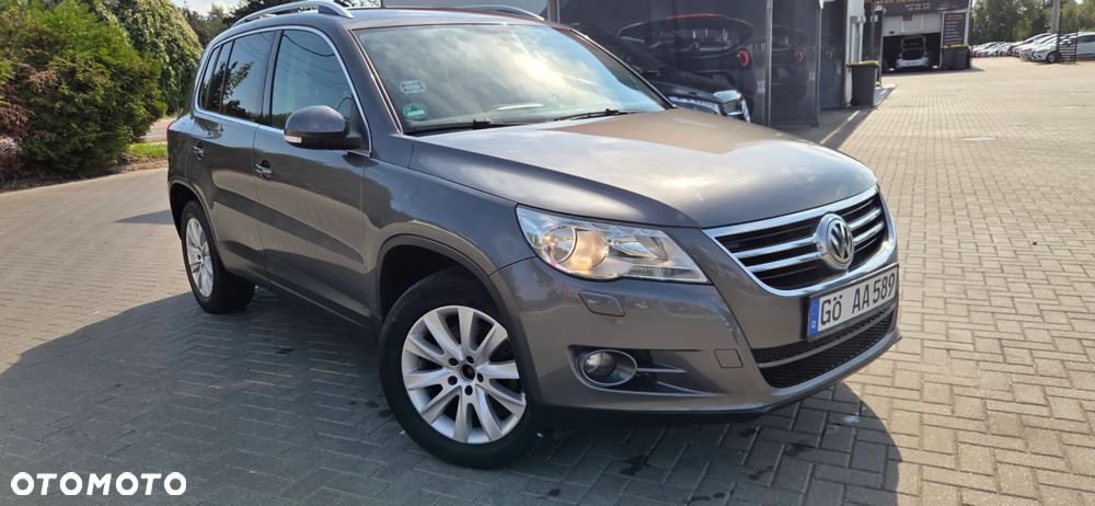 Volkswagen Tiguan 2.0 TDI DPF BlueMotion Technology Exclusive - 19