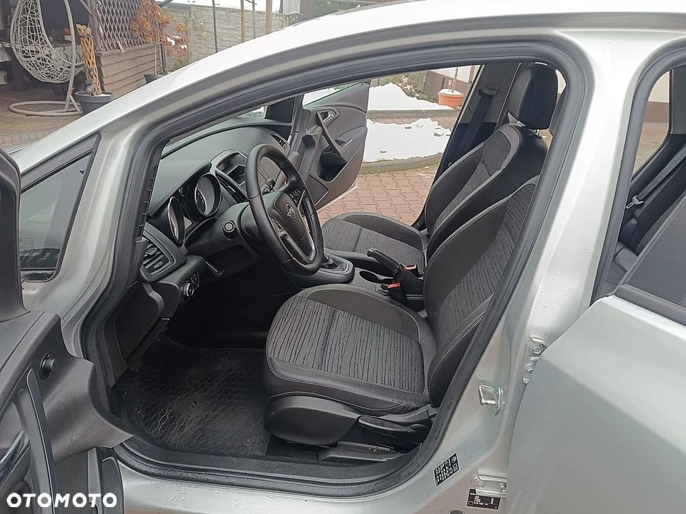 Opel Astra 1.6 Cosmo - 14