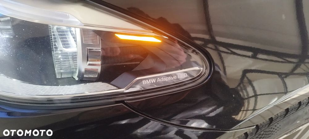 BMW Seria 5 530d xDrive Sport-Aut - 34