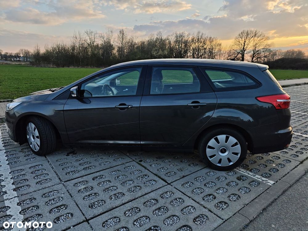 Ford Focus - 7