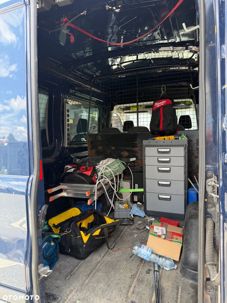 Ford Transit - 9