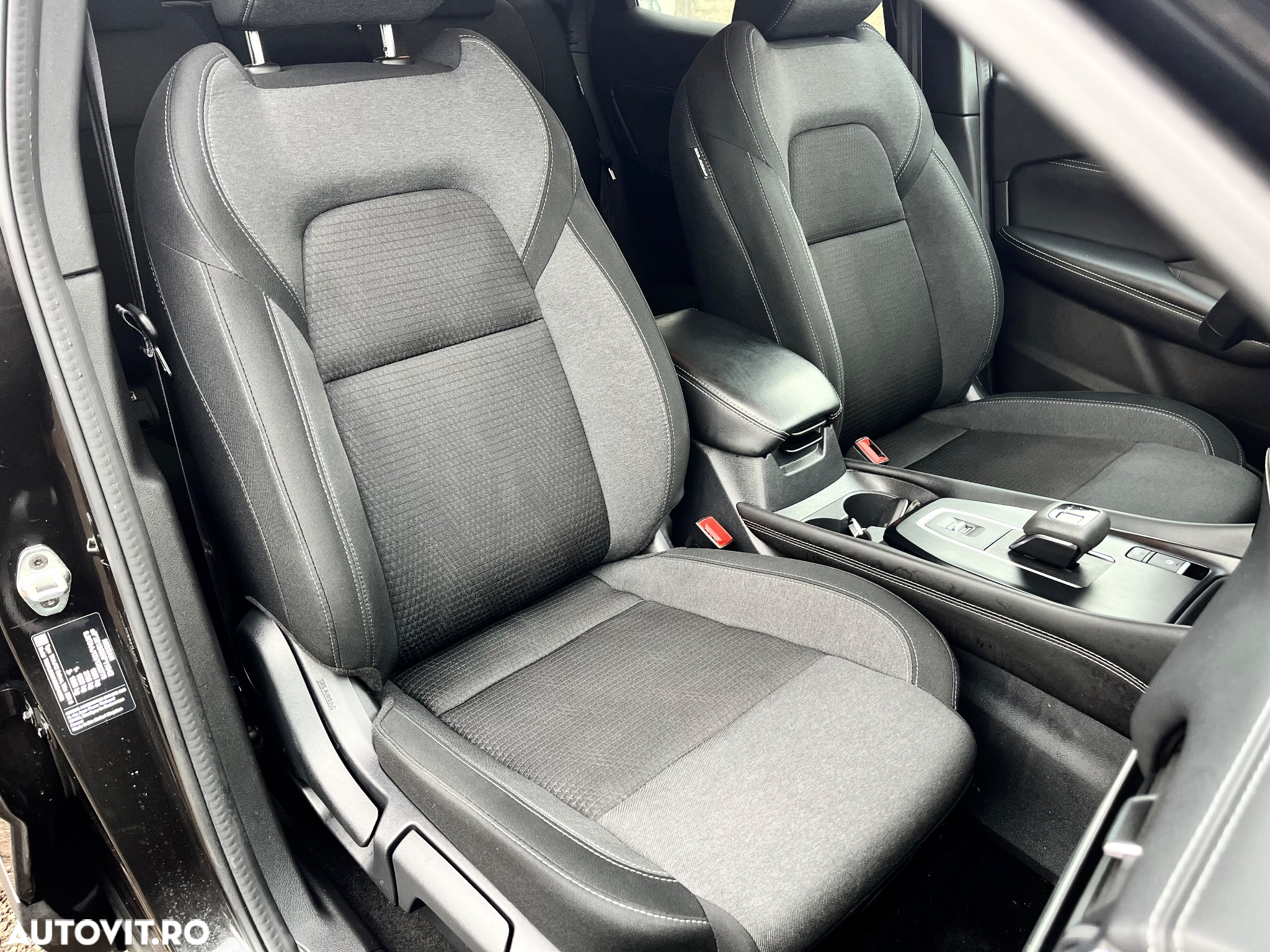 Nissan Qashqai 1.3 l Mild-Hybrid X-Tronic N-Connecta - 18