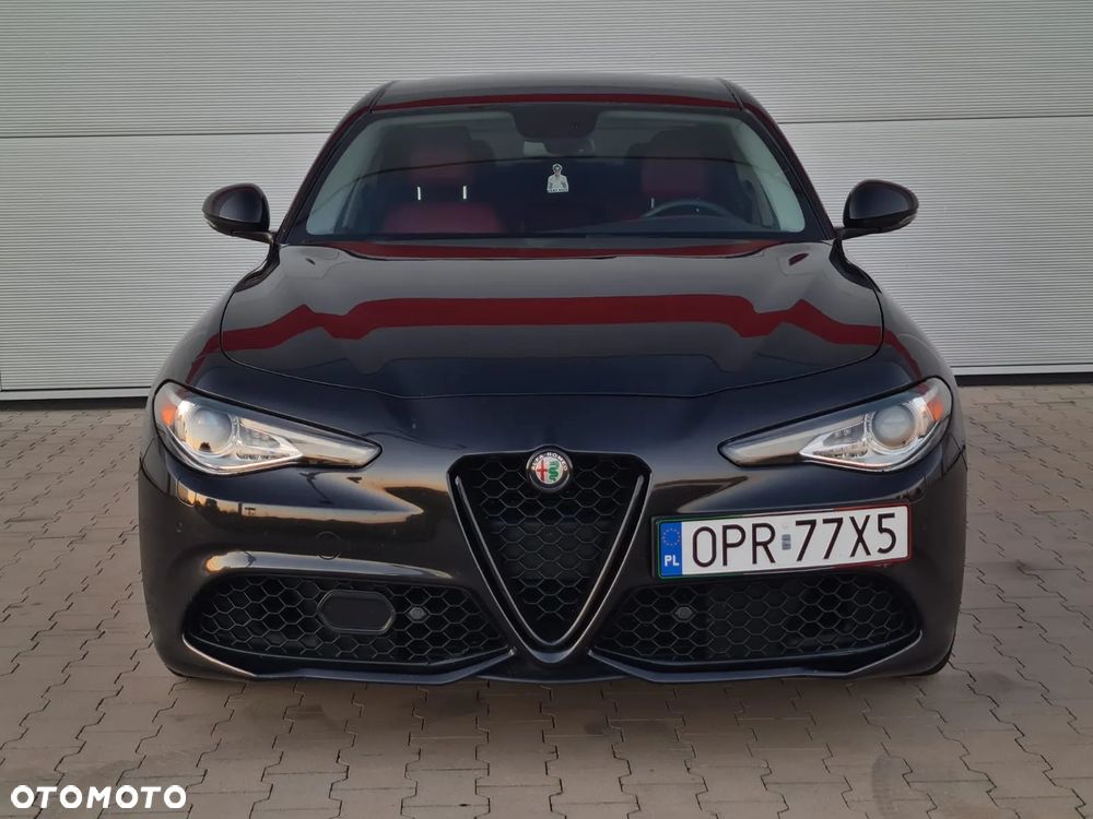 Alfa Romeo Giulia - 3