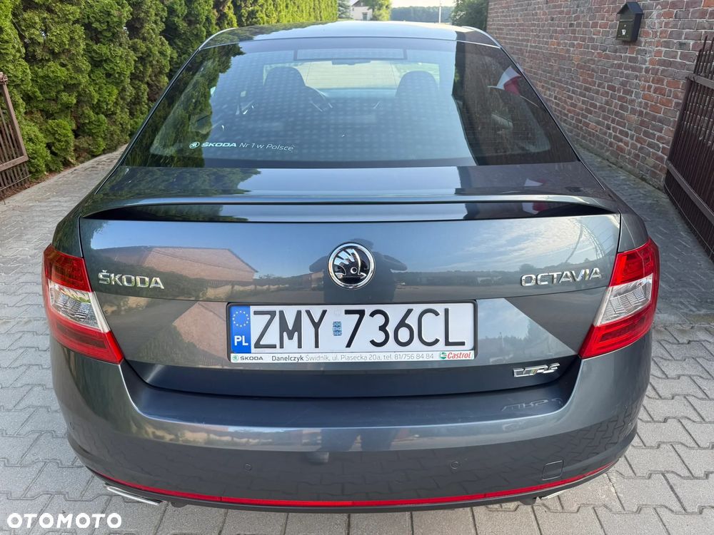 Skoda Octavia 2.0 TDI RS - 13