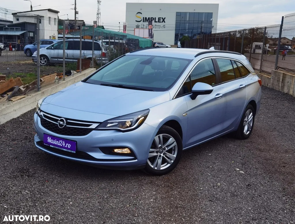 Opel Astra 1.6 CDTI ECOTEC Innovation Aut. - 2
