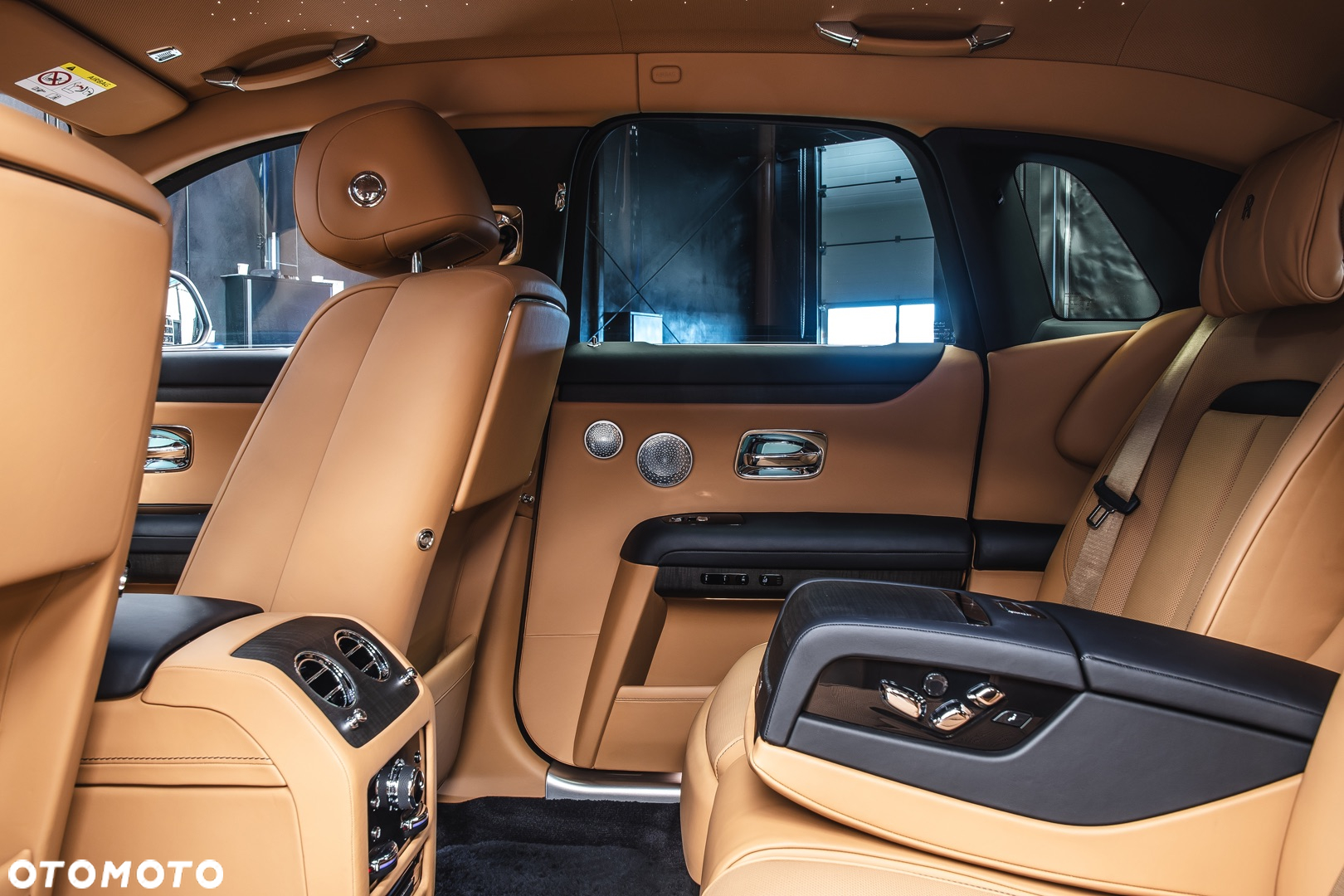 Rolls-Royce Ghost Standard - 21