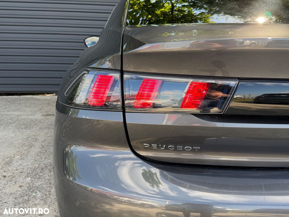 Peugeot 508 BlueHDi 130 EAT8 Allure - 31