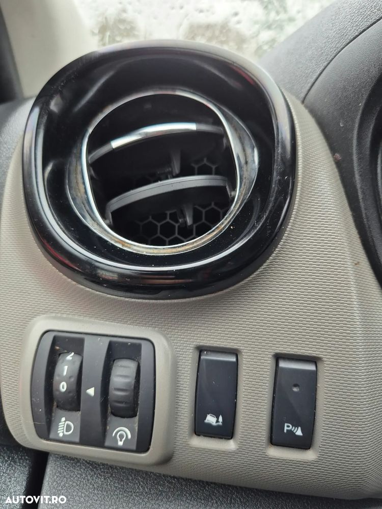 Renault Trafic - 13