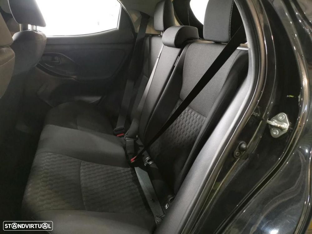 Toyota Yaris 1.0 VVT-i Comfort Plus - 3