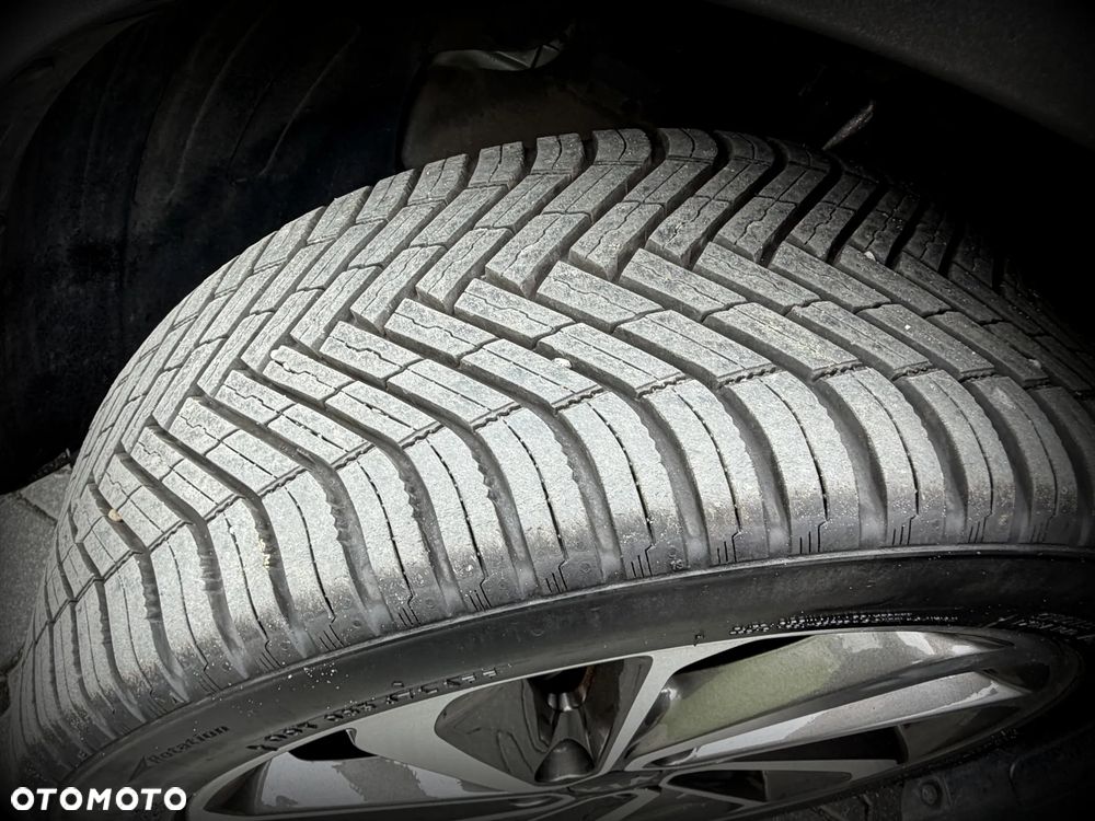Kia Niro 1.6 GDI 2WD Edition 7 - 31