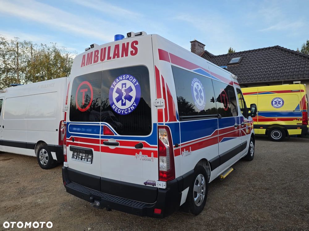 Renault Master Ambulans karetka - 25
