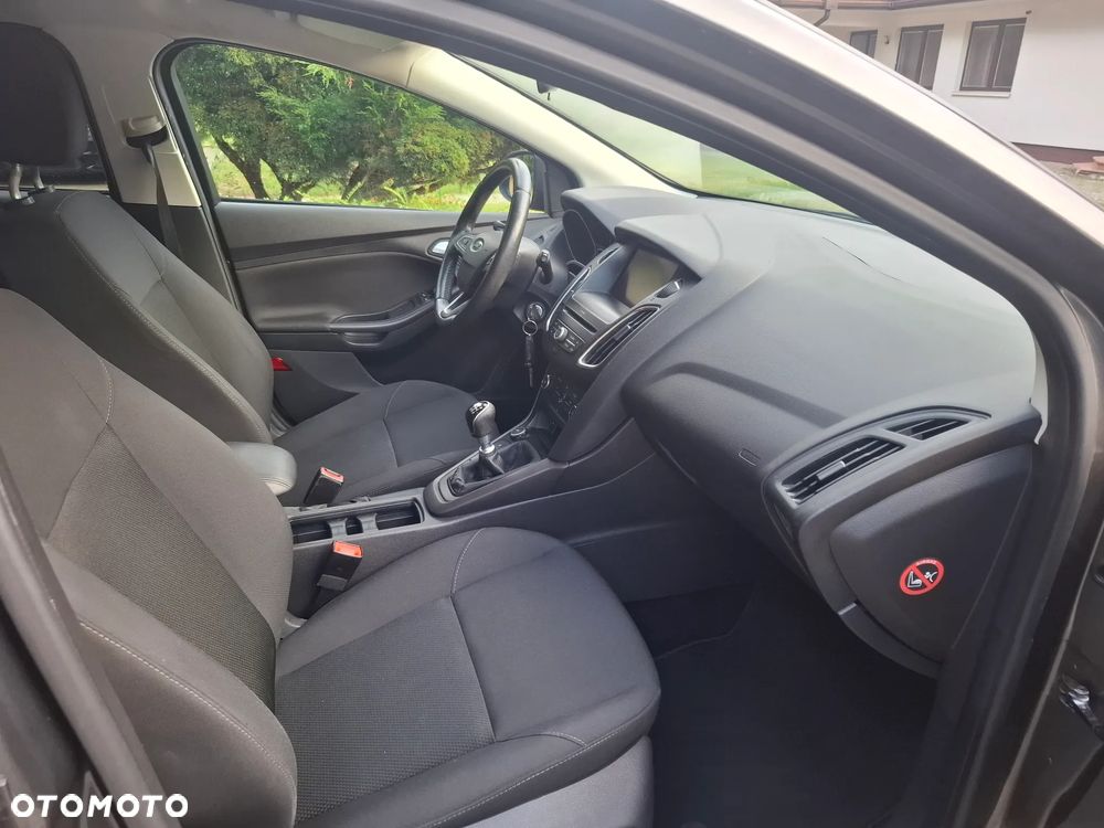 Ford Focus - 15