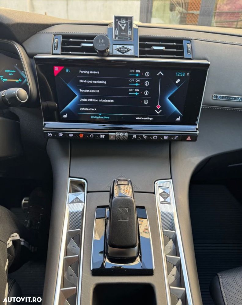 DS Automobiles DS 7 Crossback Crossback 4x4 LOUVRE - 18