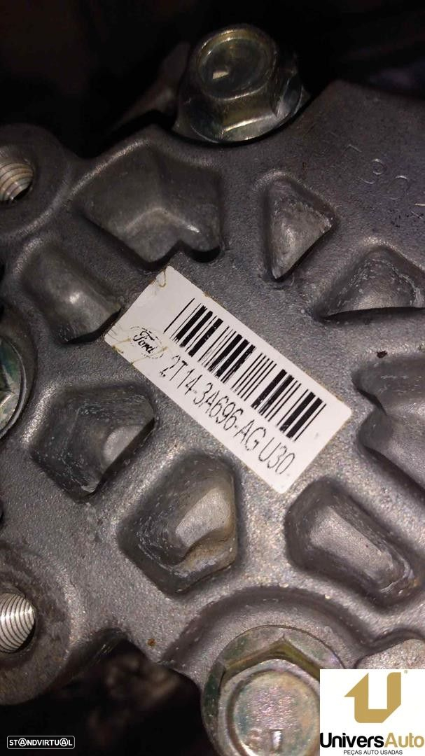 BOMBA DIREÇÃO FORD TRANSIT CONNECT -2T143A696 - 2