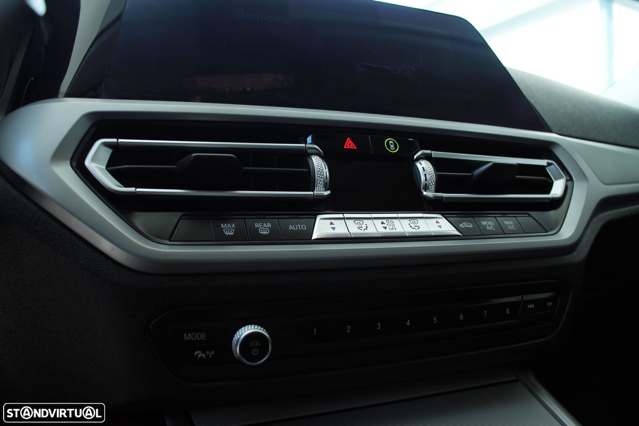 BMW 318 d Touring Auto - 30
