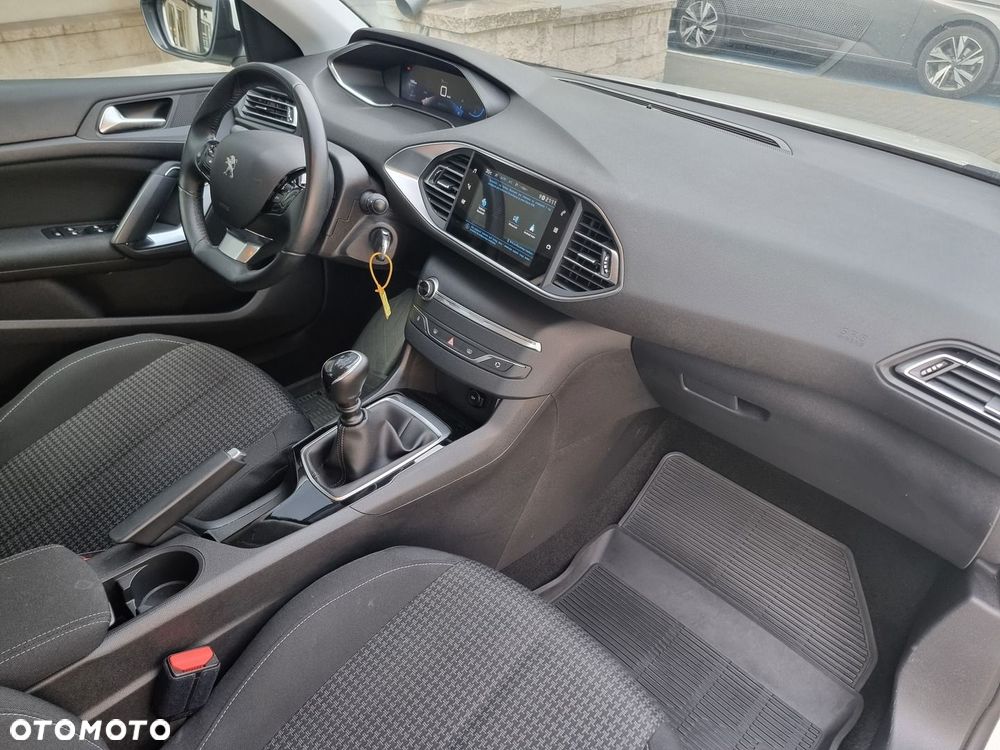 Peugeot 308 1.5 BlueHDi Active Pack S&S - 17