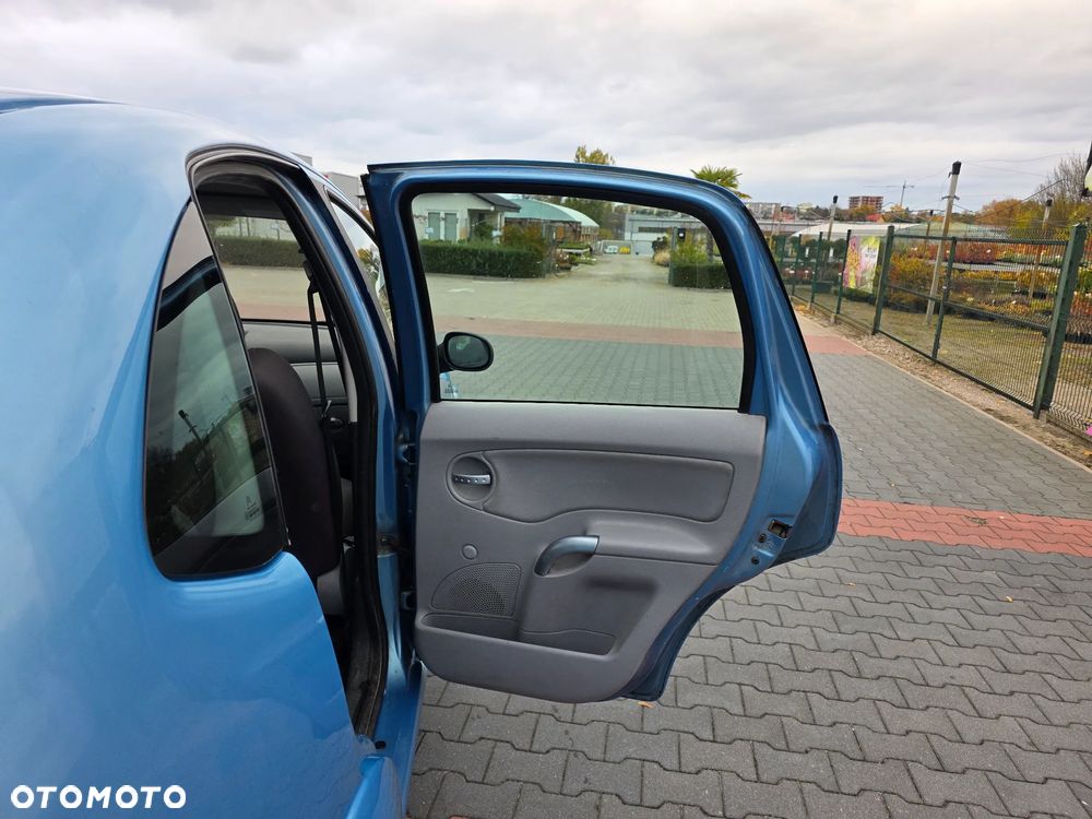 Citroën C3 1.4 HDi Exclusive - 11