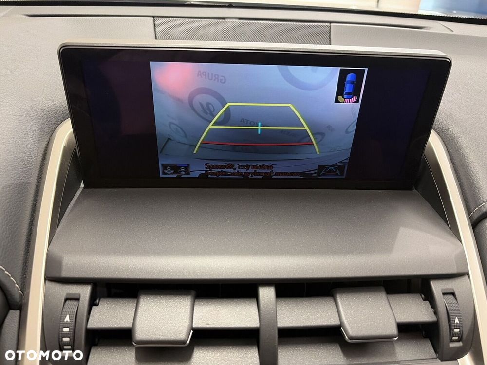 Lexus NX 300h Comfort AWD - 17