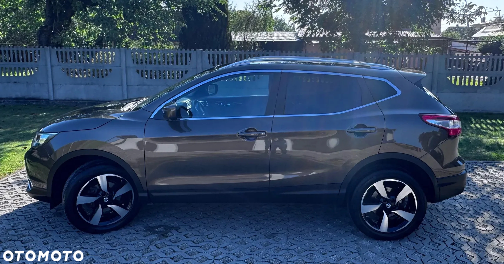 Nissan Qashqai 1.6 DIG-T Tekna - 4