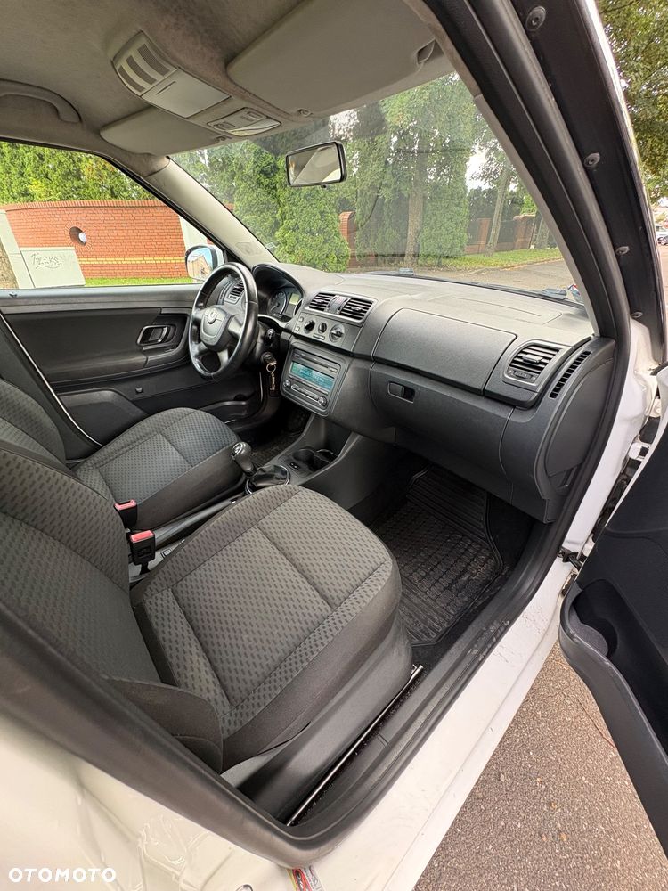 Skoda Fabia 1.6 TDI DPF Elegance - 19