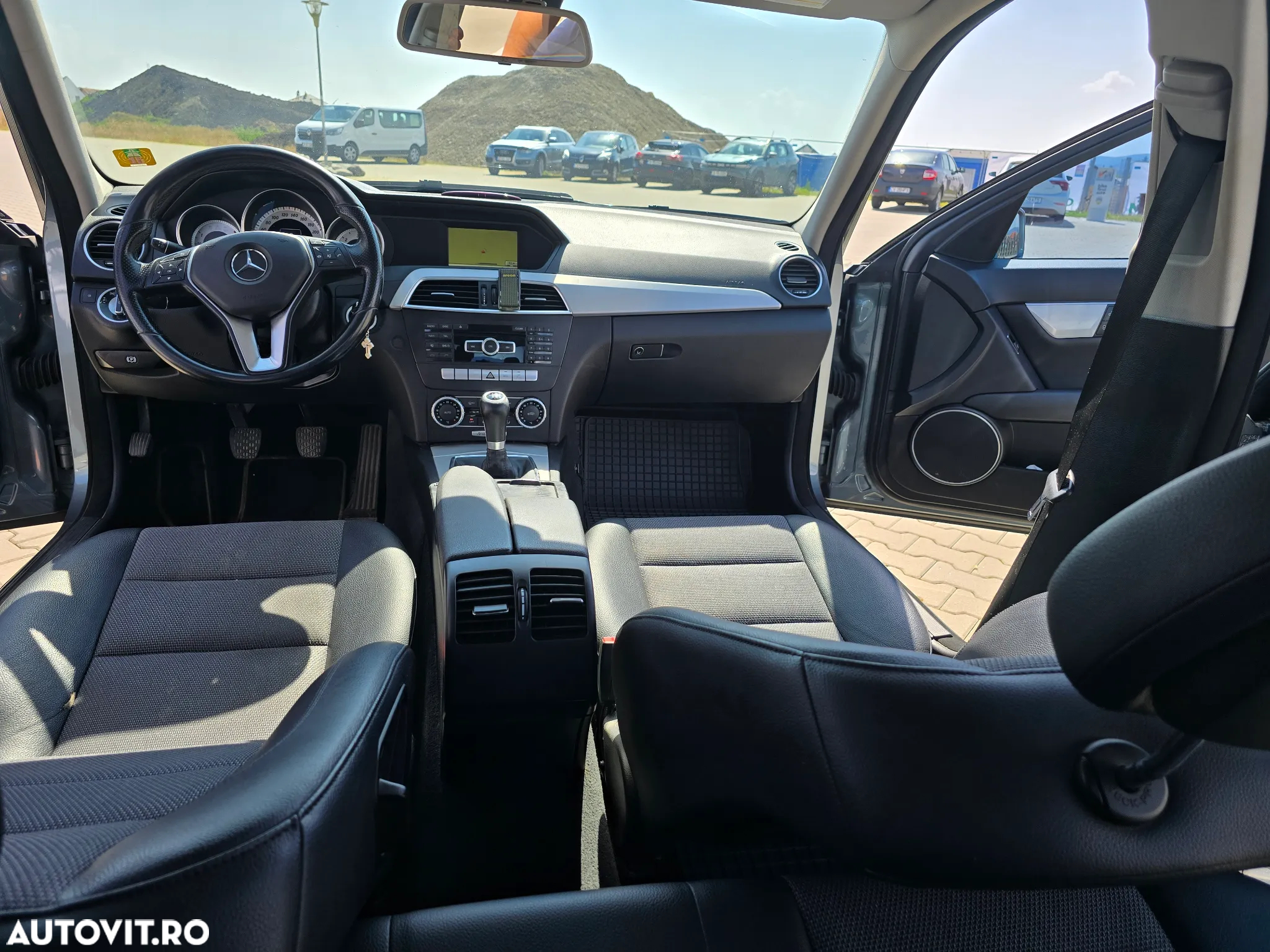 Mercedes-Benz C - 4