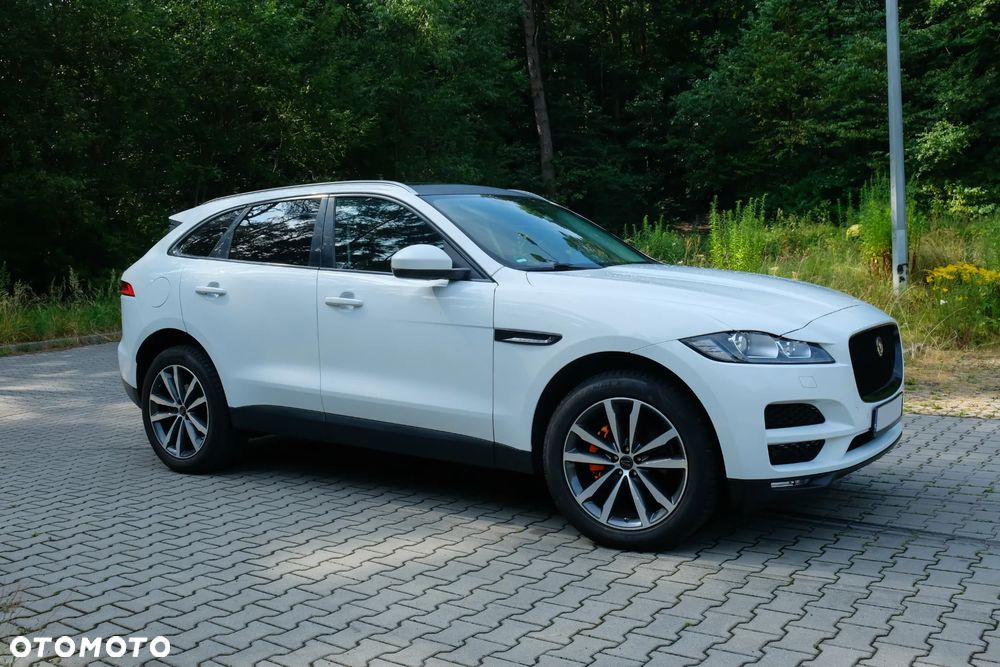 Jaguar F-Pace 2.0 i4D AWD Prestige - 4