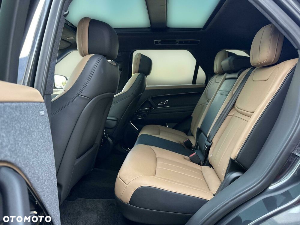 Land Rover Range Rover Sport - 12