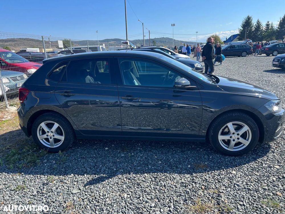 Volkswagen Polo 1.6 TDI Comfortline - 3