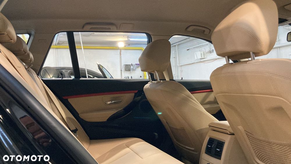 BMW Seria 3 318i Sport Line Shadow - 7