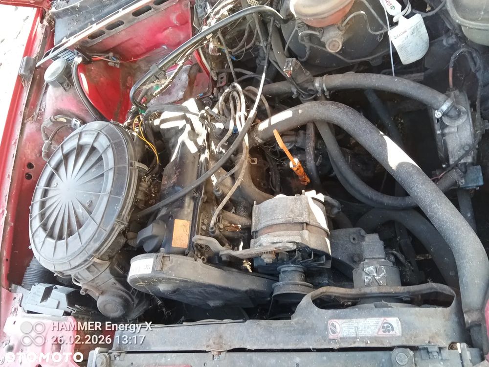 Silnik Słupek Audi 80 B3 1,8 PM - 1