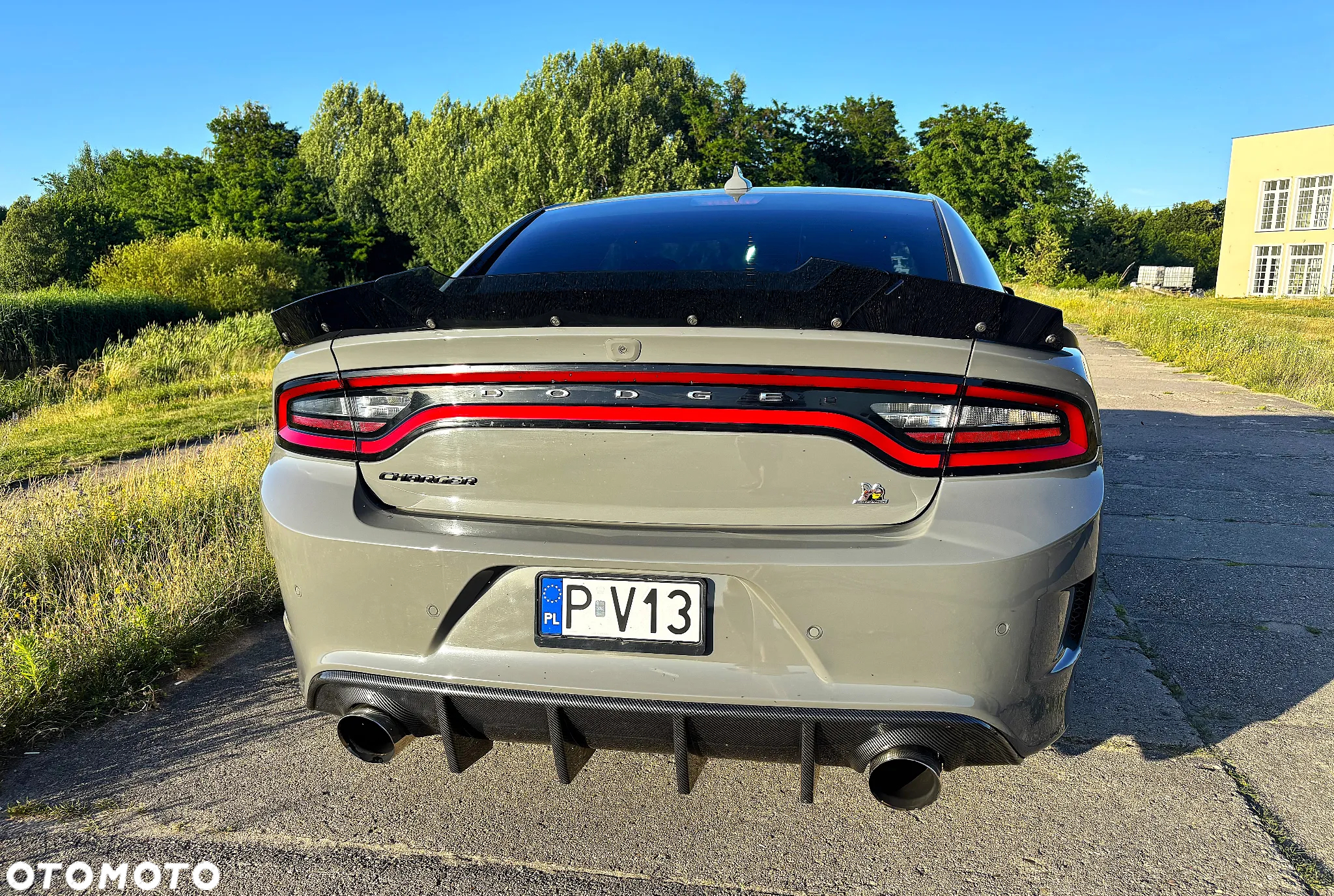 Dodge Charger 6.4 Scat Pack - 6