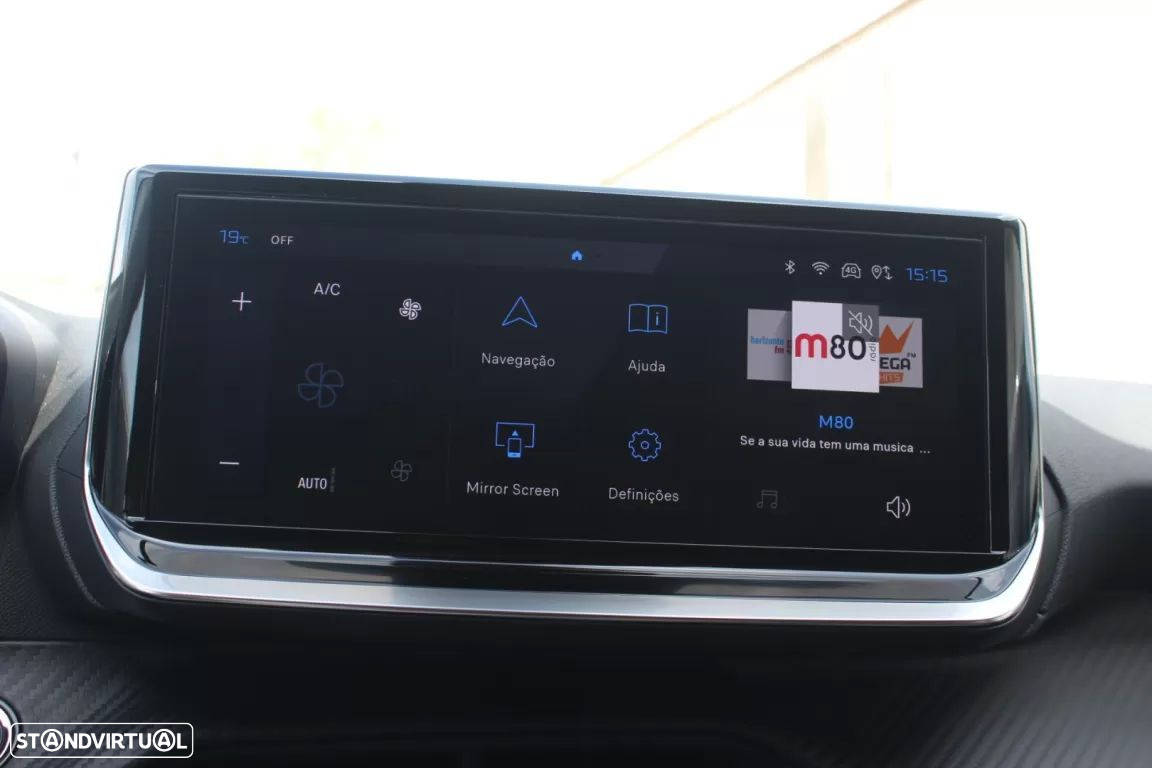 Peugeot 208 1.2 Hybrid Allure e-DCS6 - 22