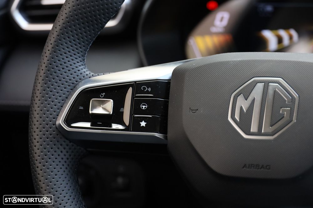 MG ZS 1.5 Hybrid+ Comfort - 21